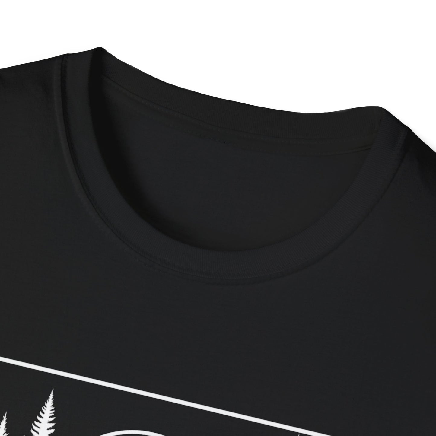 Travel Never Ends T-Shirt